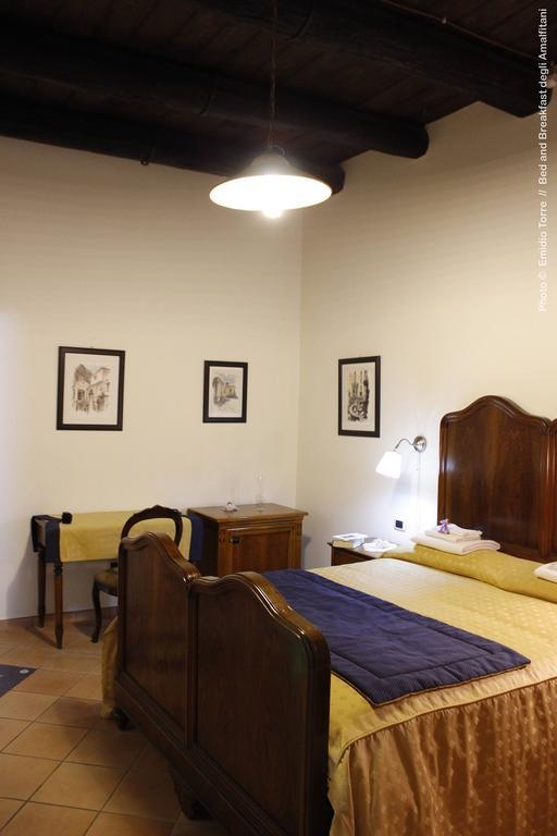 Bed and Breakfast Amalfitani Salerno Centro Номер фото