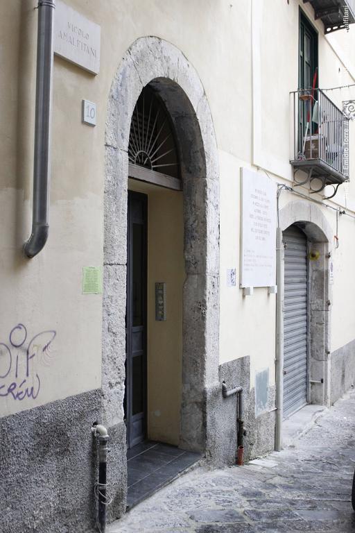 Bed and Breakfast Amalfitani Salerno Centro Экстерьер фото
